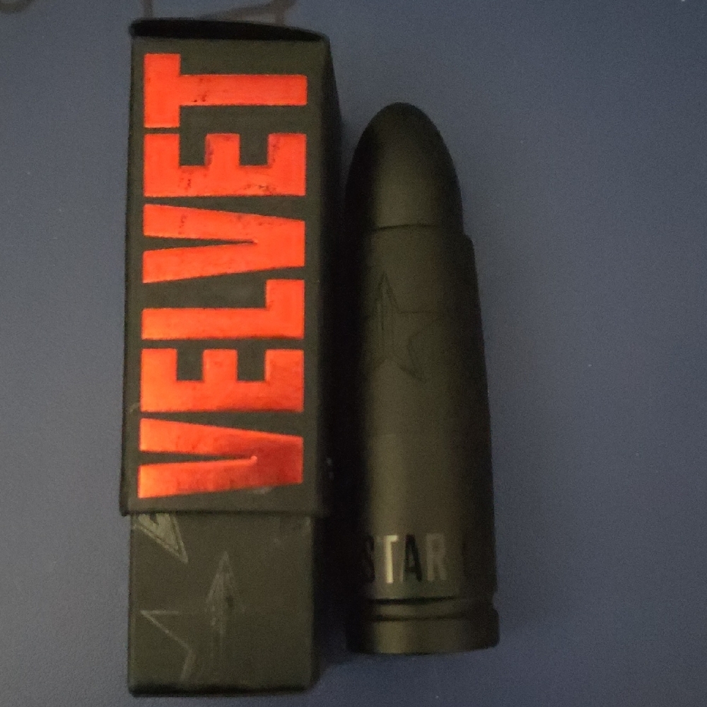 Jeffree Star Velvet Trap Lipstick - Basic HTML - Picture 7 of 7